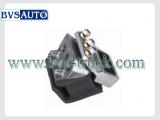 ENGINE MOUNTING